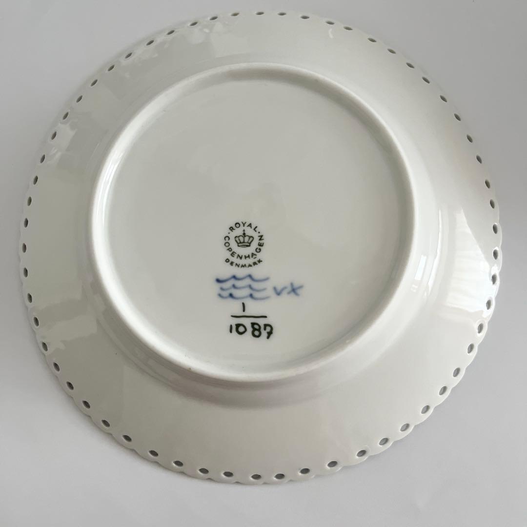 ロイヤルコペンハーゲン ブルーフルーテッド フルレース #1087プレート4枚