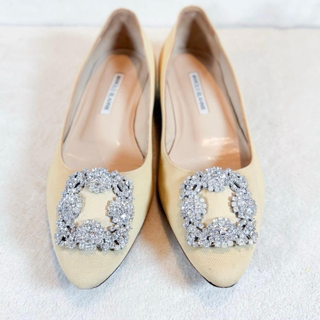 マノロブラニク ハンギシ パンプス フラットシューズ ベージュ 25cm