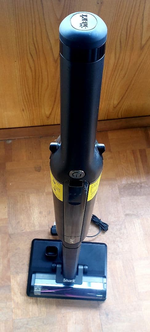 DOD ★Shark コードレスクリーナーCS-601JBK 美品★