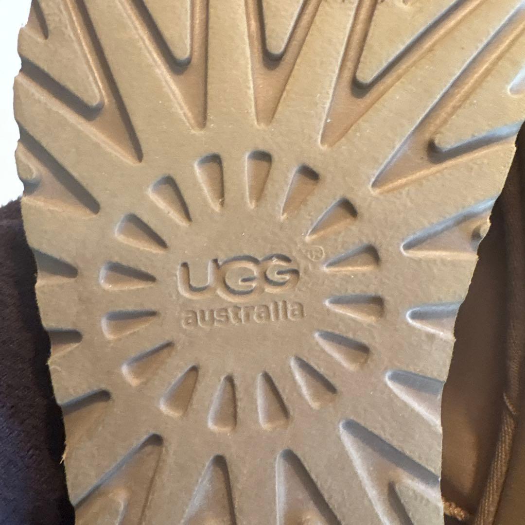 UGG ムートンハーフブーツ 25cm USA 8 サイズ　美品