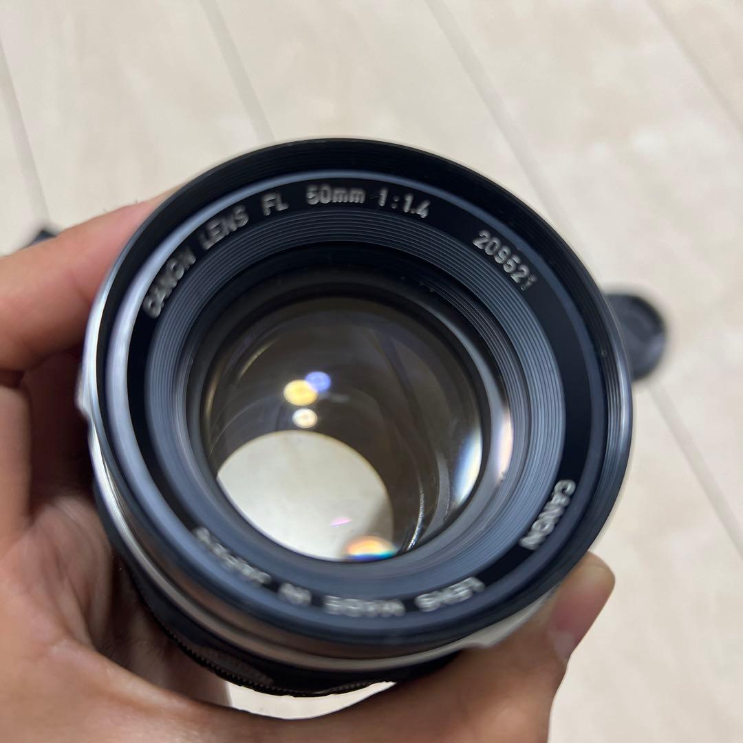 SONYカメラ　canonレンズ二つ