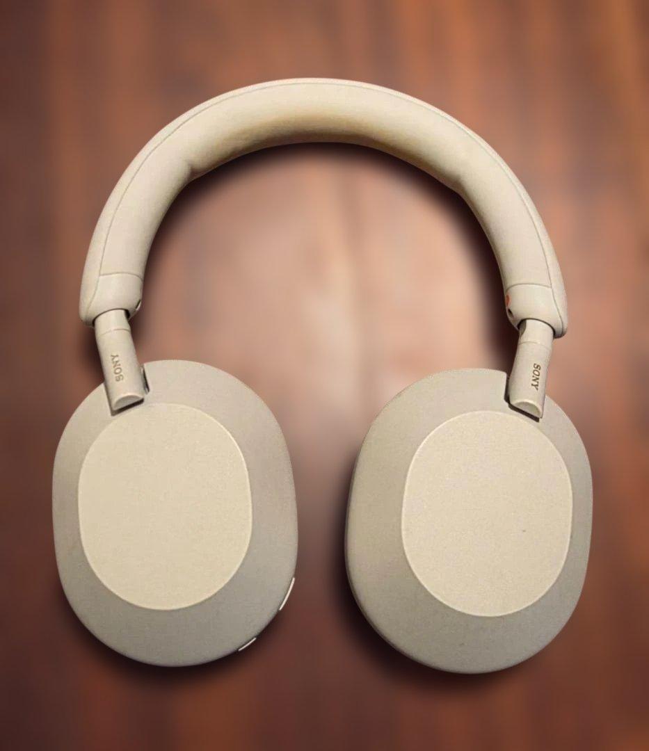 SONY ノイズキャンセリングワイヤレスヘッドフォン　WH-1000XM5