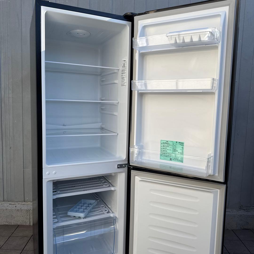 Hisense 2023年製現行モデル 2ドア冷蔵庫 幅49cm 175Lスリム