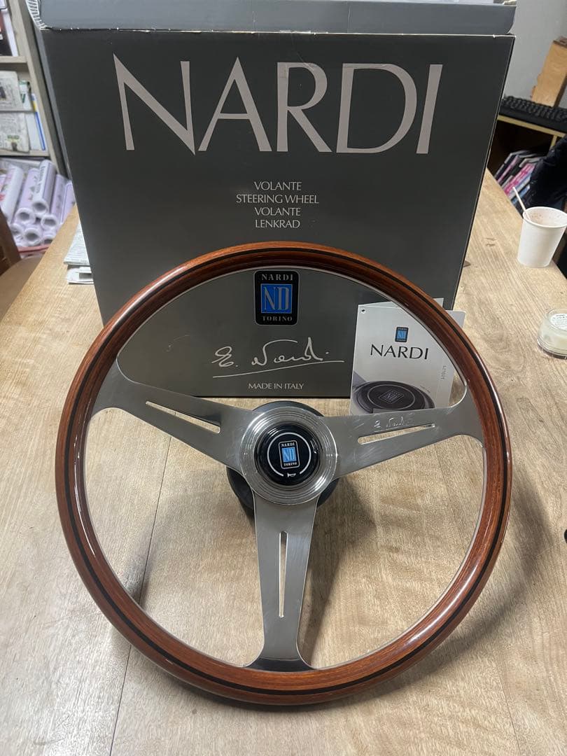NARDI クラッシックウッド380mmランクル70復刻で半年だけ使った美品です