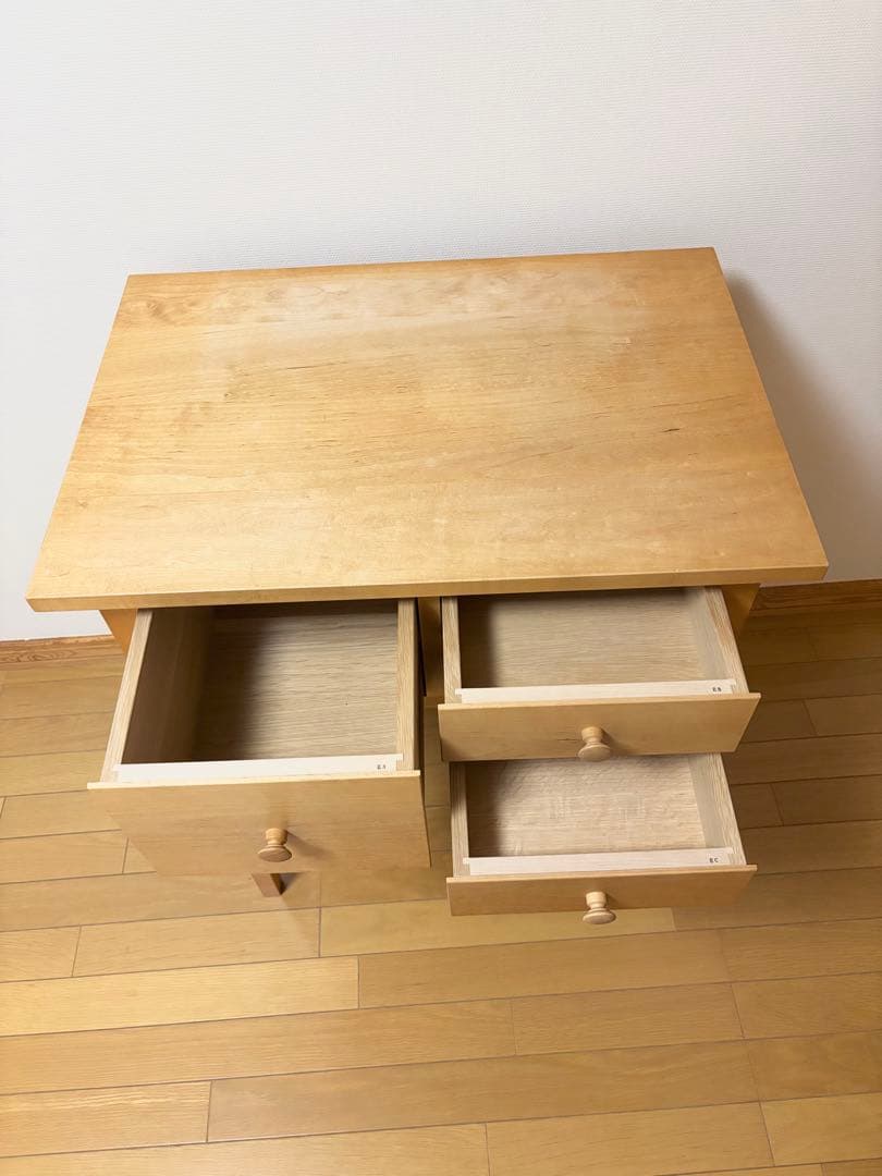 北の住まい設計社　ドレッサー メイプル材