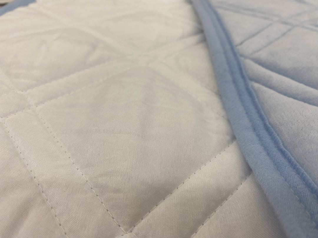 セミダブルサイズ・ロマンス　綿１００%敷きパッド・吸湿発熱素材使用・洗濯OK