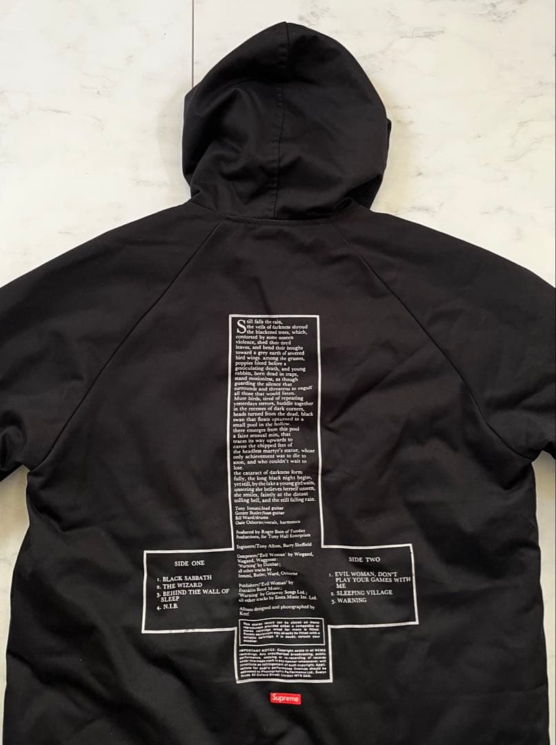 シュプリーム フード ダウン コート　ステューシー ラディアル CALEE