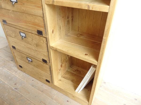 サイズデザインオーダー可！４枚バッタン扉キャビネット●ナチュラルブラウン受注製作