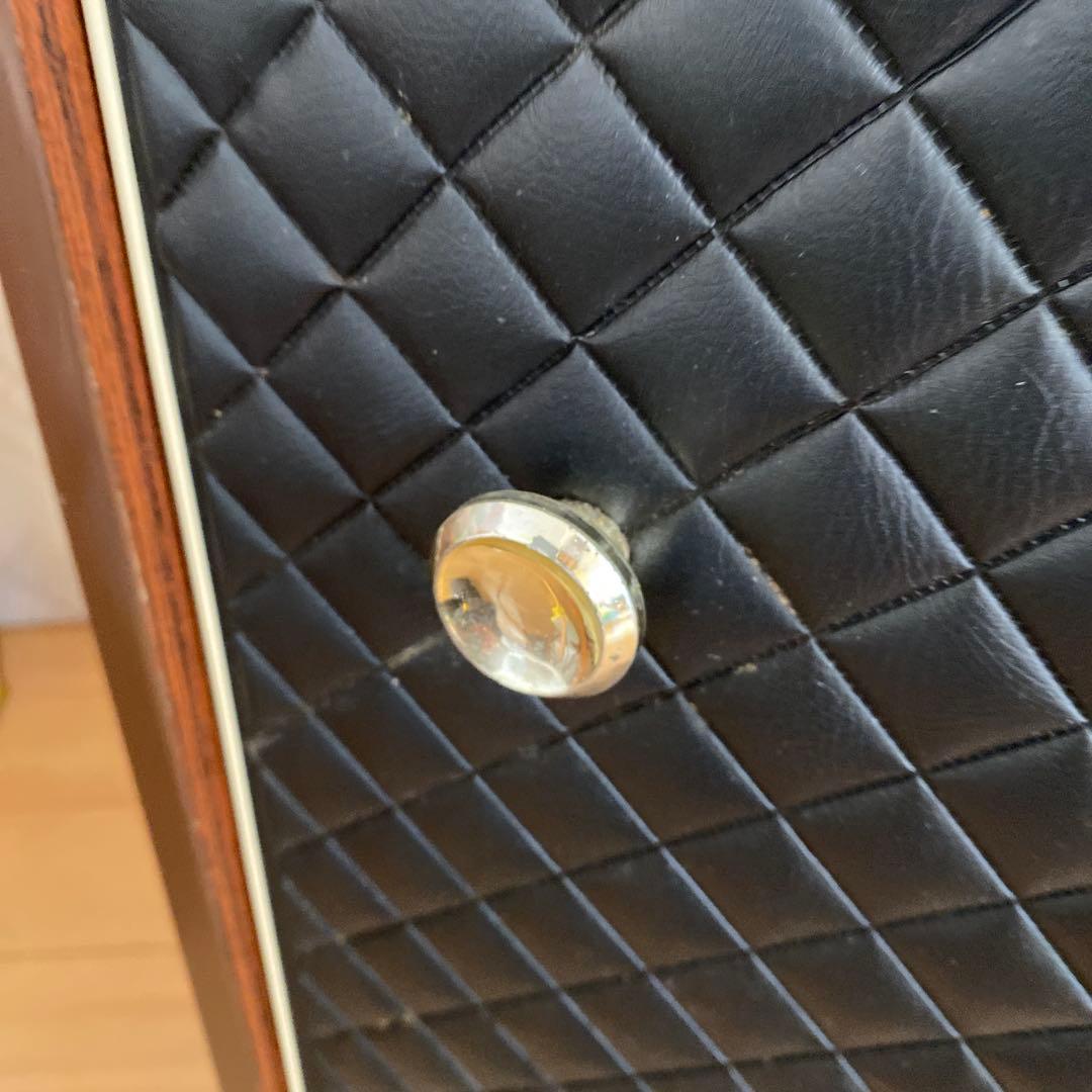 昭和レトロなダークブラウン木製キャビネット