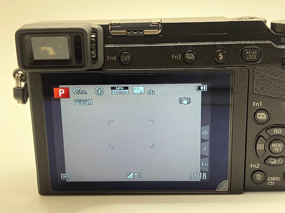 【返品保証・動作確認済】LUMIX DMC-GX7MK2ダブルズームレンズキット