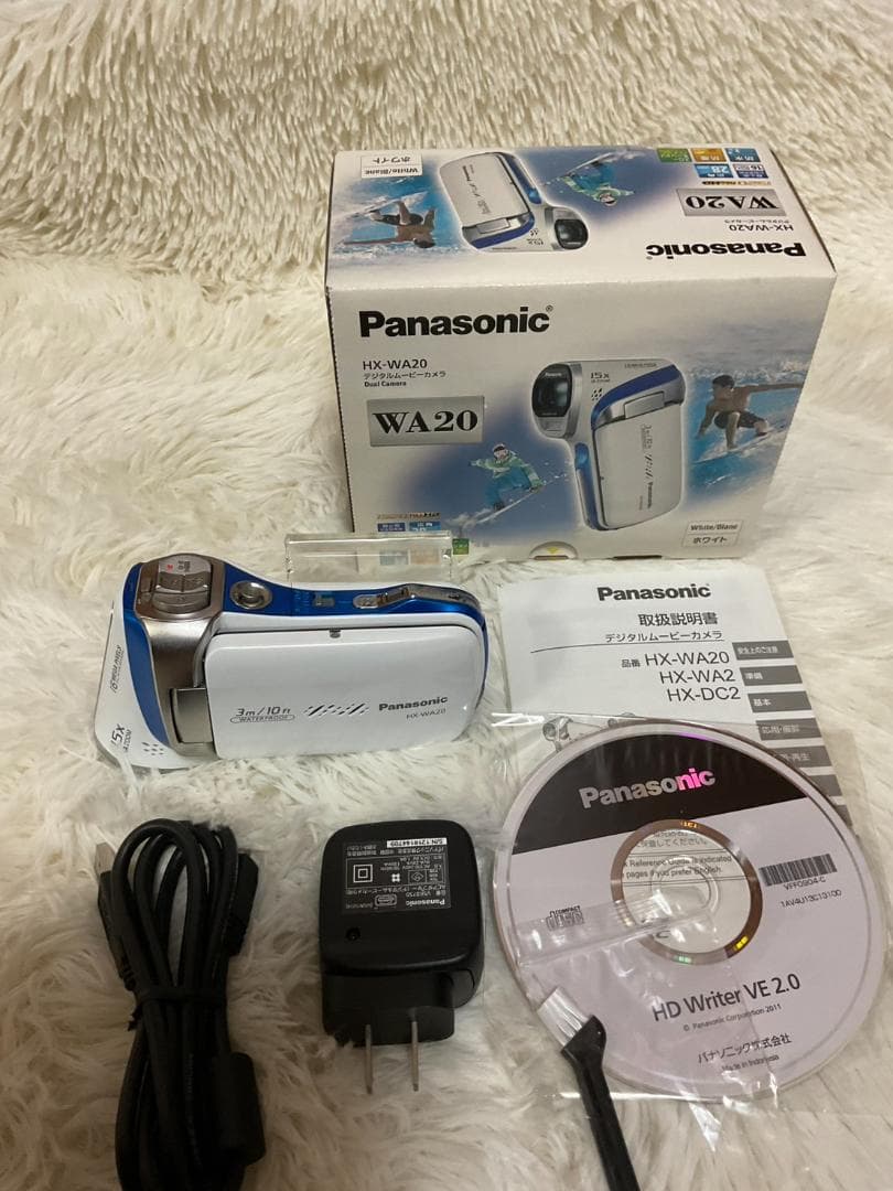 【超美品　簡易動作確認済】パナソニック防水型デジタルムービーカメラHX-WA20