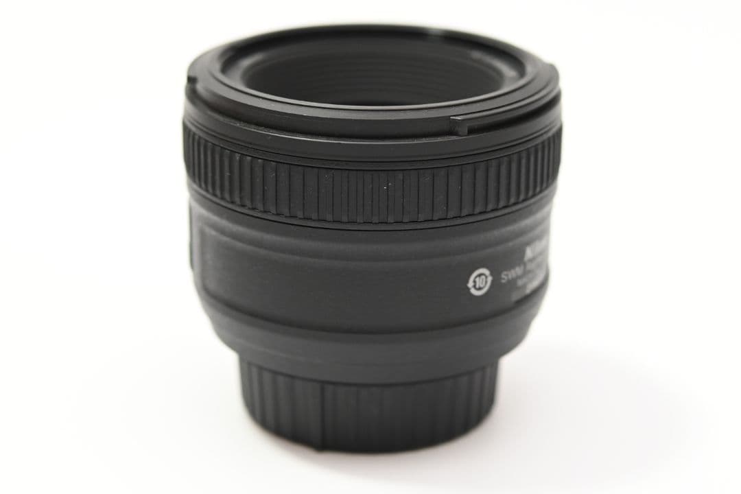 S級美品 新品級 レンズ AF-S NIKKOR 50mm f/1.8G ①