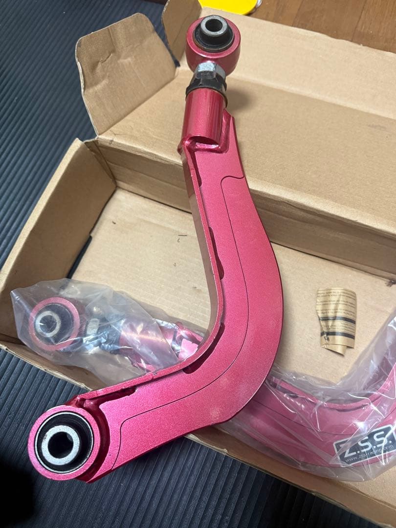 30アルファード　30ヴェルファイアZSS リア　アッパーアーム