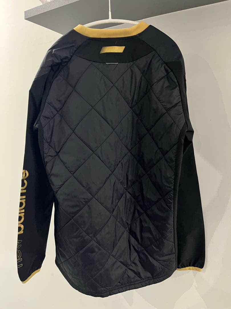 【極美品】ニューバランス パフォーマンス 中綿トップ セットアップS