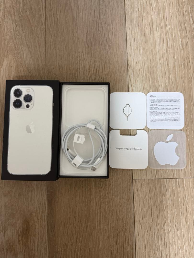 Apple iPhone 13 Pro シルバー 本体256GB 美品