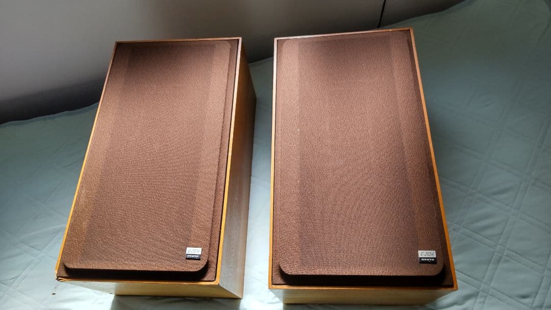 オンキョウスピーカー  E-212A