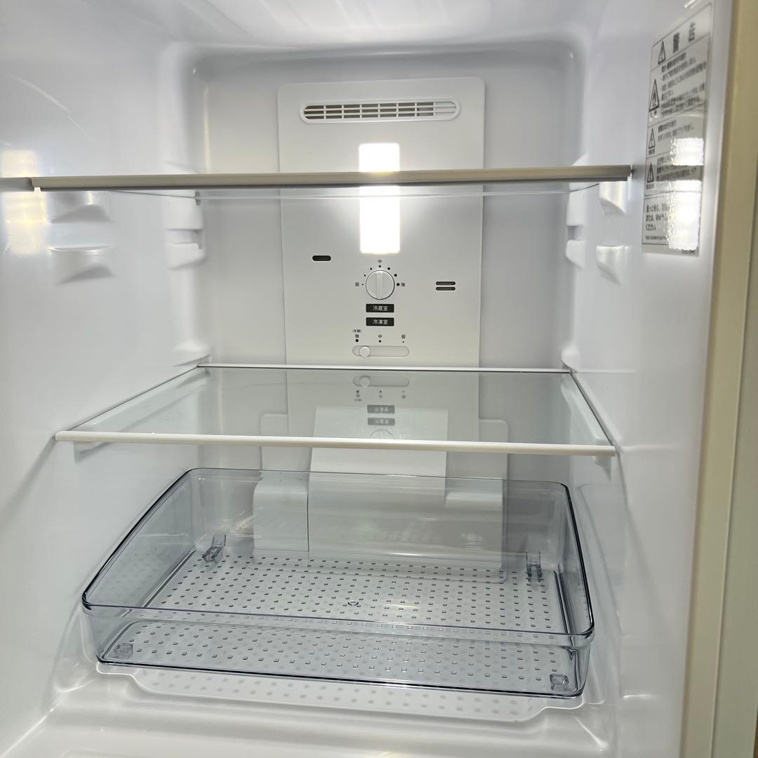2022年製SHARP両ドア冷蔵庫 SJ-D15H-W 152L 取扱説明書付き