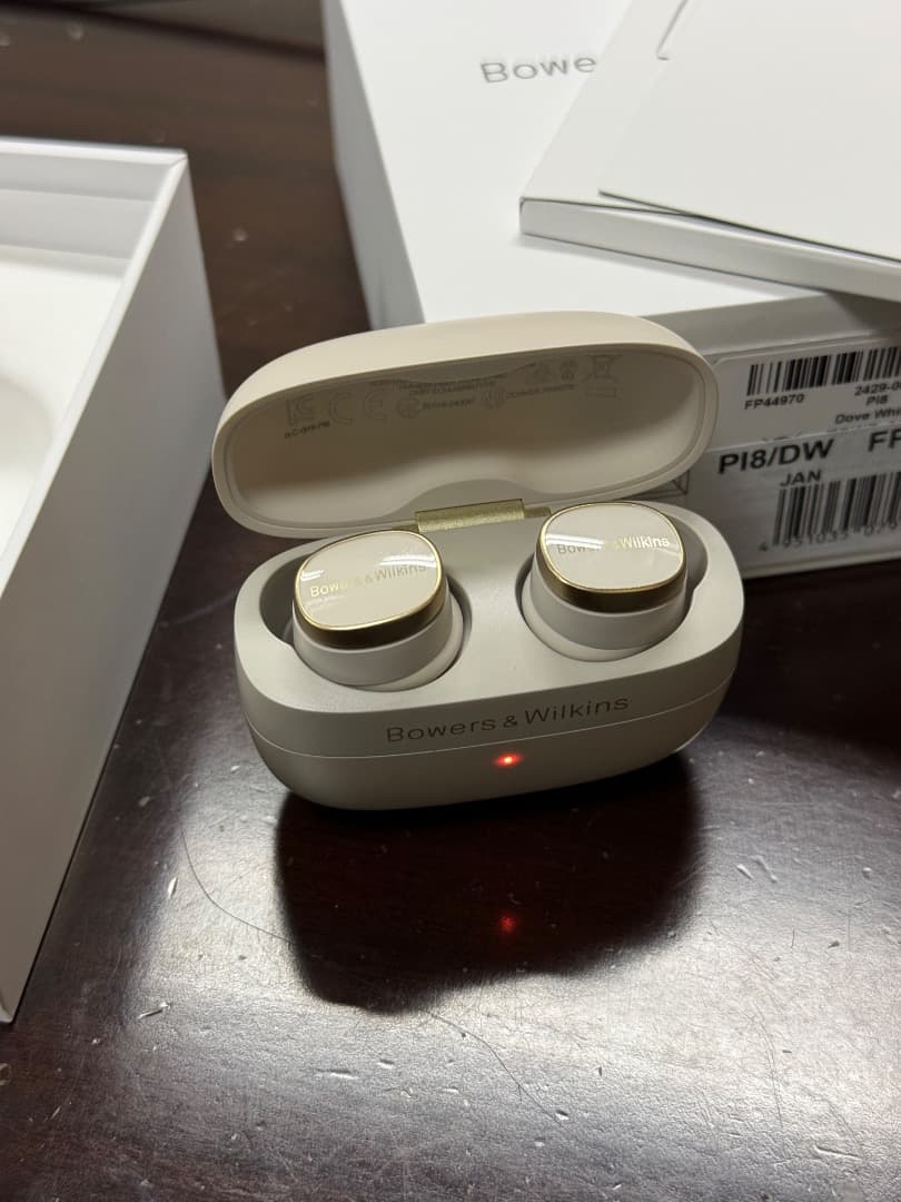 イヤホン Bowers & Wilkins B&W Pi8