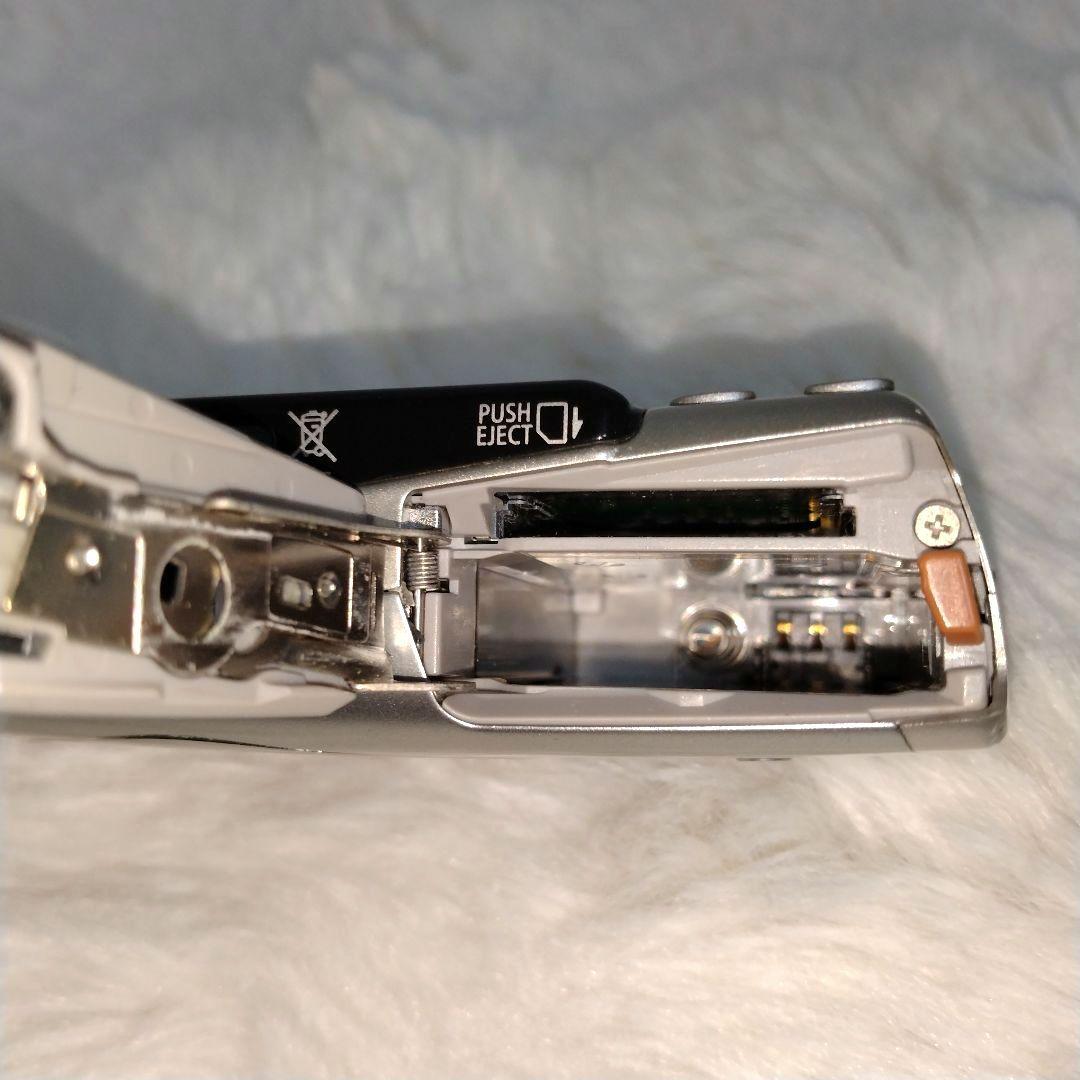 Canon IXY DIGITAL 800IS　バッテリー２個　箱付き　デジカメ