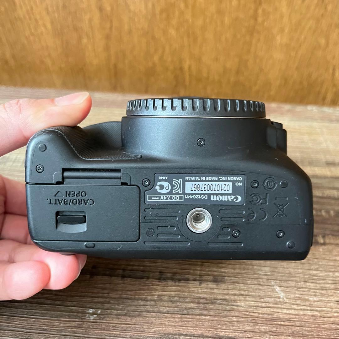 Canon EOS kiss X7 一眼レフカメラ 3種レンズ　元箱付き