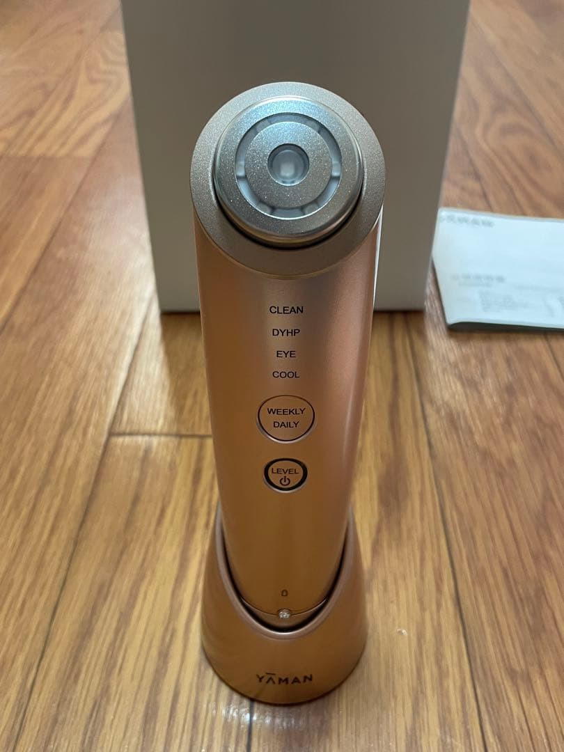 【値下げ中】YAMAN 美顔器 フォトプラスシャイニー M18