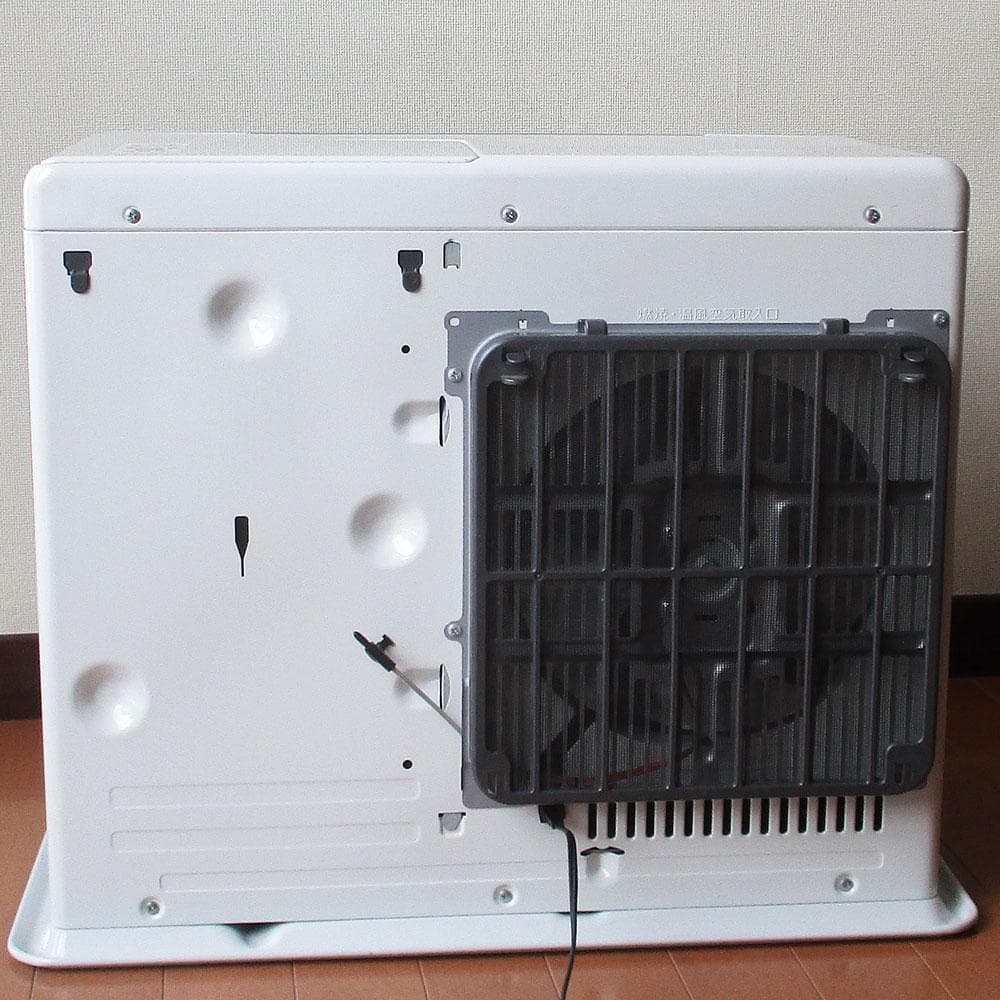 【美品】19～25畳　その寒い大部屋に！ダイニチ石油ファンヒーター　９L