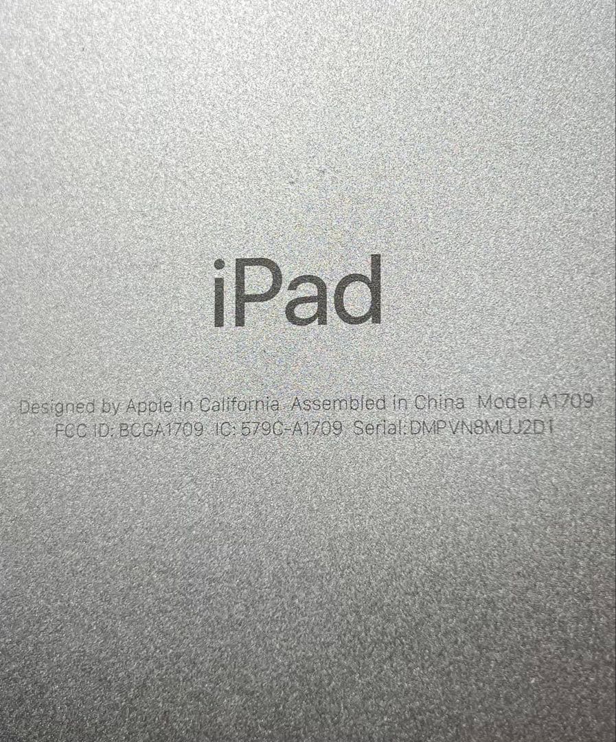 Apple iPad 10.5インチ (モデルA1709)