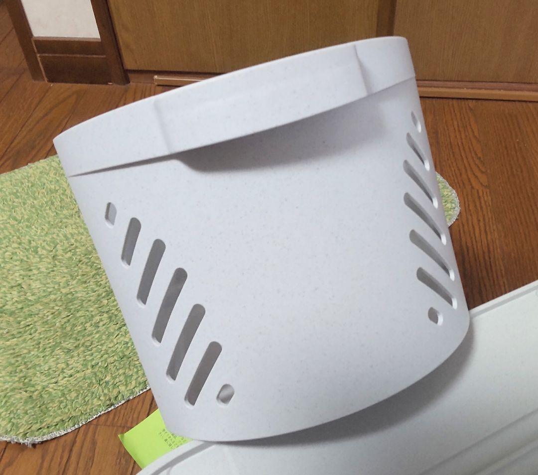 タッパーウェア　デイリーストッカー　キャスター付き