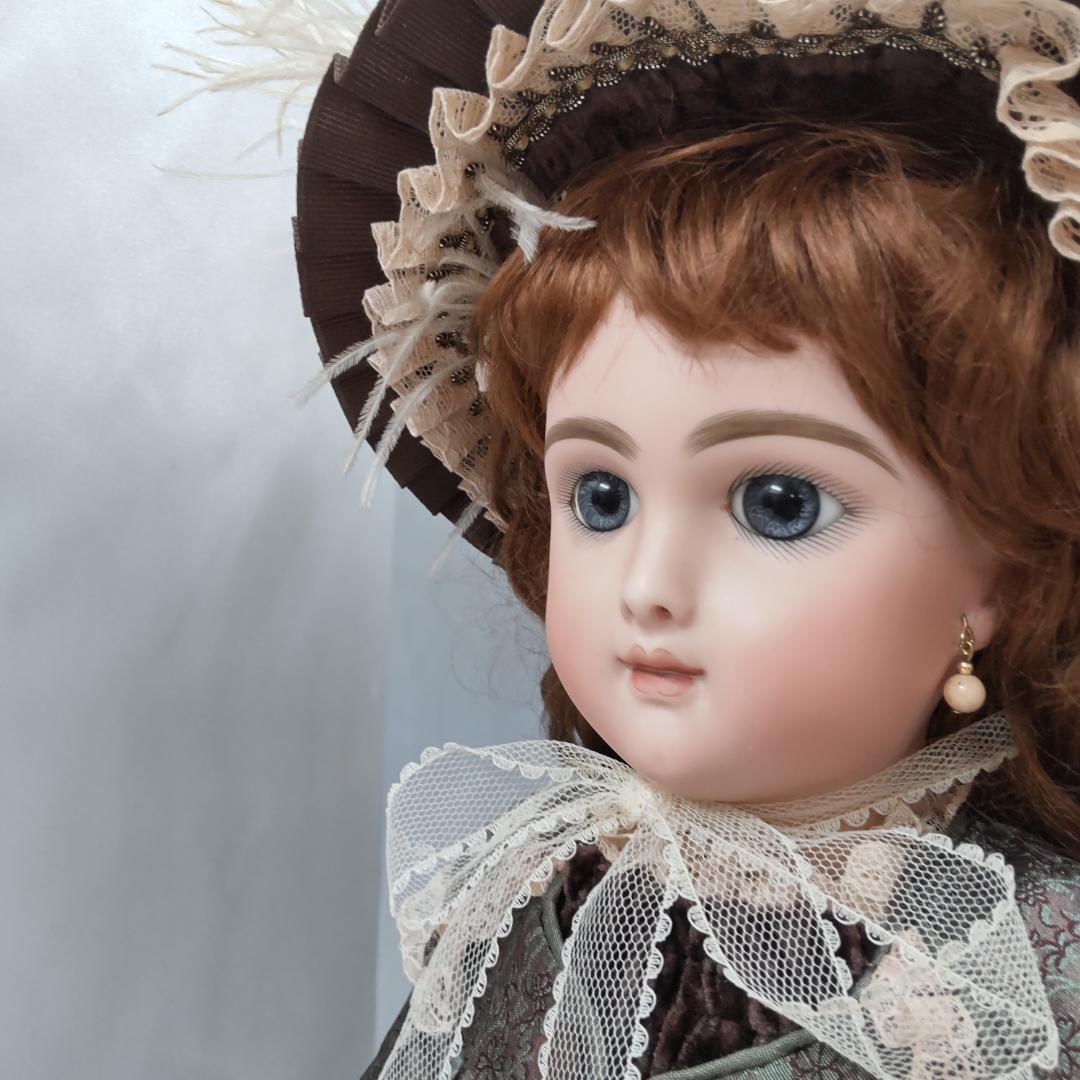 ベベフルール　アンティークドール　リプロ　作家　大きい人形