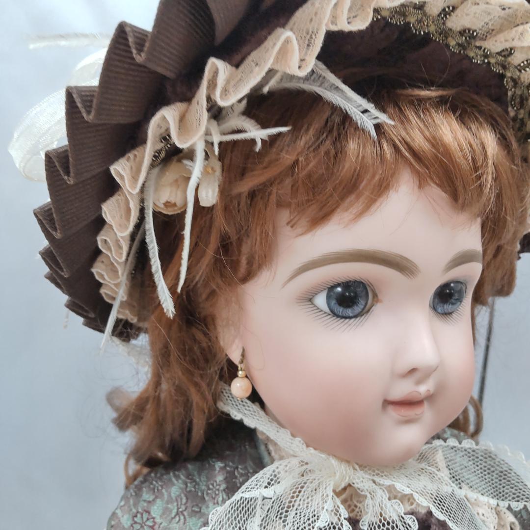 ベベフルール　アンティークドール　リプロ　作家　大きい人形