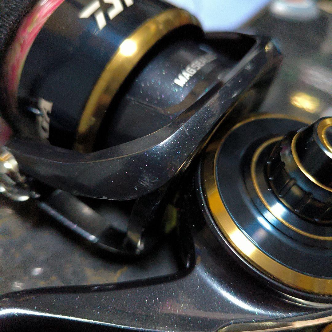 Daiwa ソルティガ18000Pスピニングリール 専用ケース付き