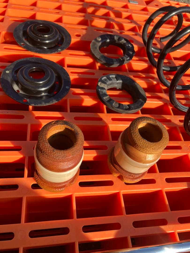 カローラアクシオ（純正足回り）