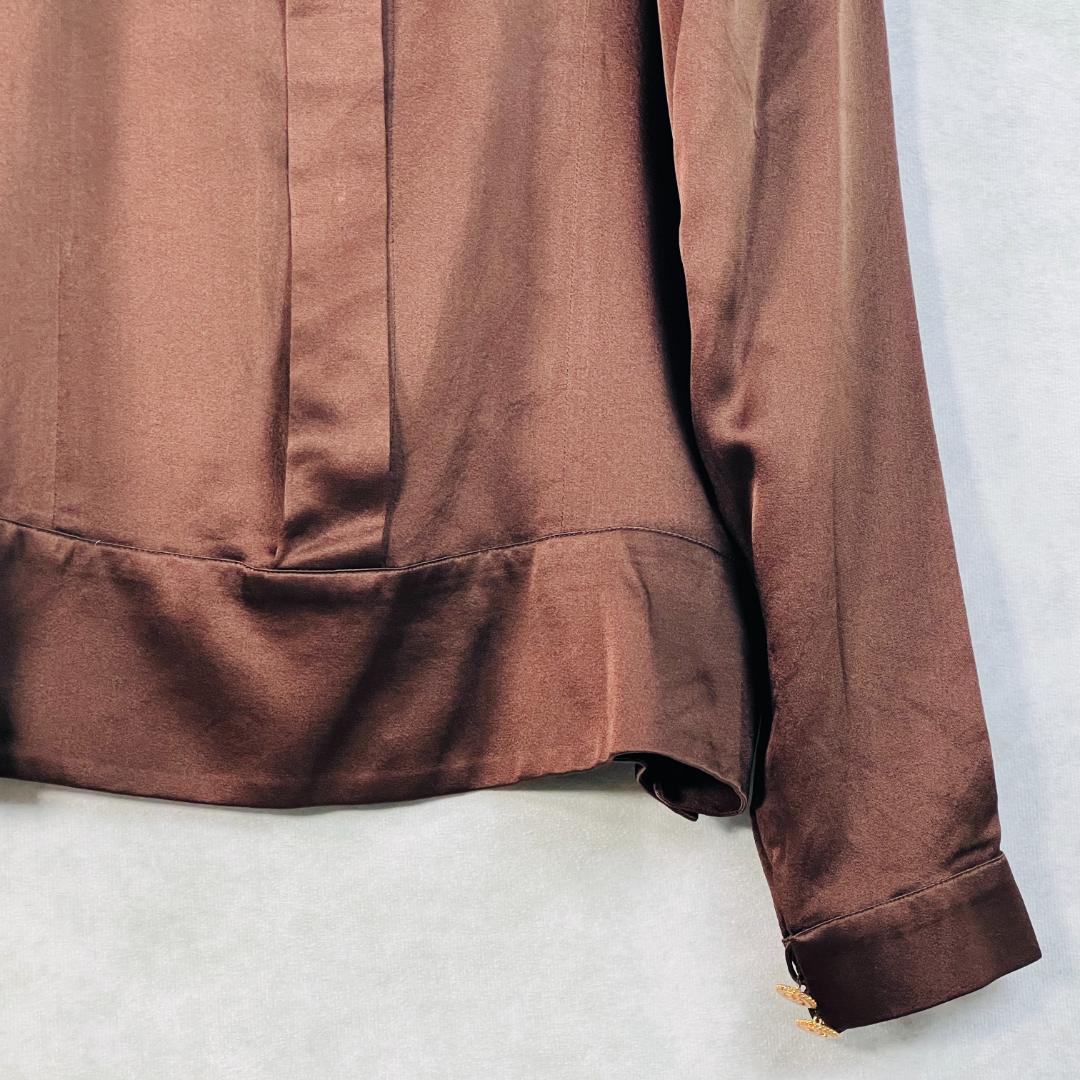 【シャネル】ブラウス　シルク100％　美品　ココボタン　クローバーボタン　M