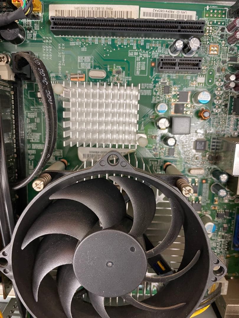 eMachinesイーマシンズEL1352-F22C/TジャンクPC同じもの2つ