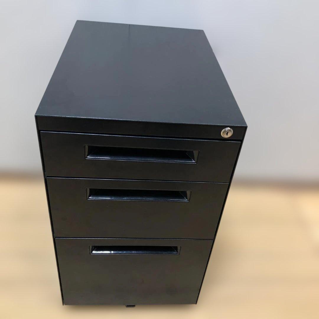 送料無料 【美品】NAIKI 鍵付きスチールワゴン 3段 　250720-5