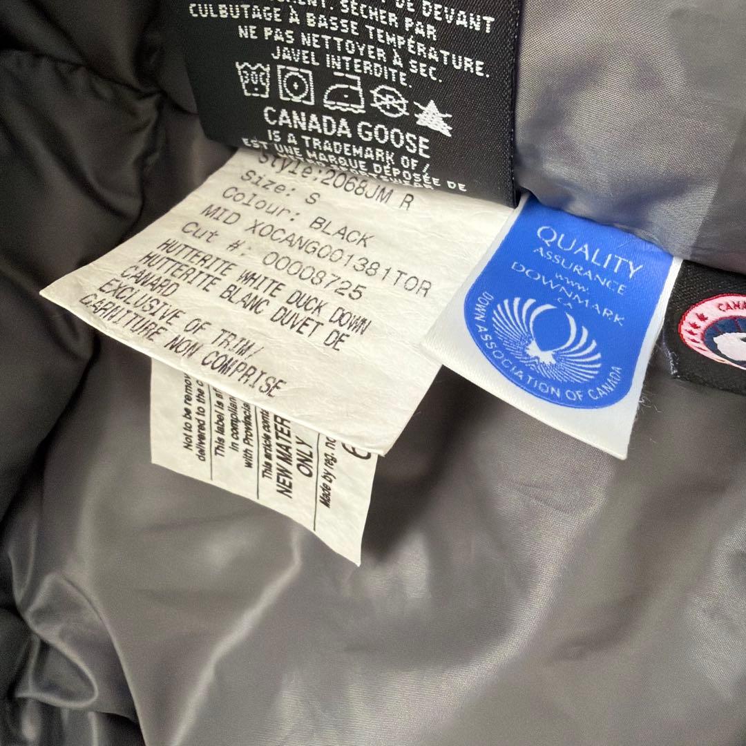 【極美品✨希少】カナダグース　マウンテニアジャケット　ダウン　黒　M相当　ダウン