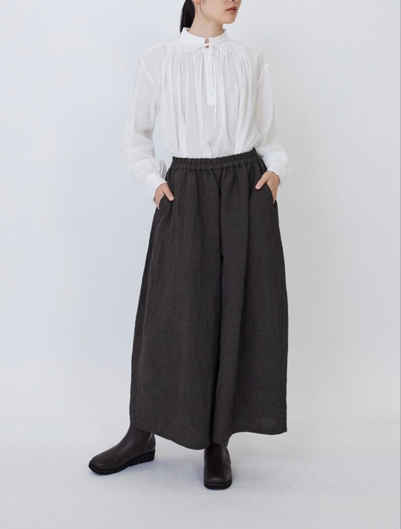 未使用定価3.3万円ロワズィールLOISIRバンブーリネンボトルシルエットパンツ