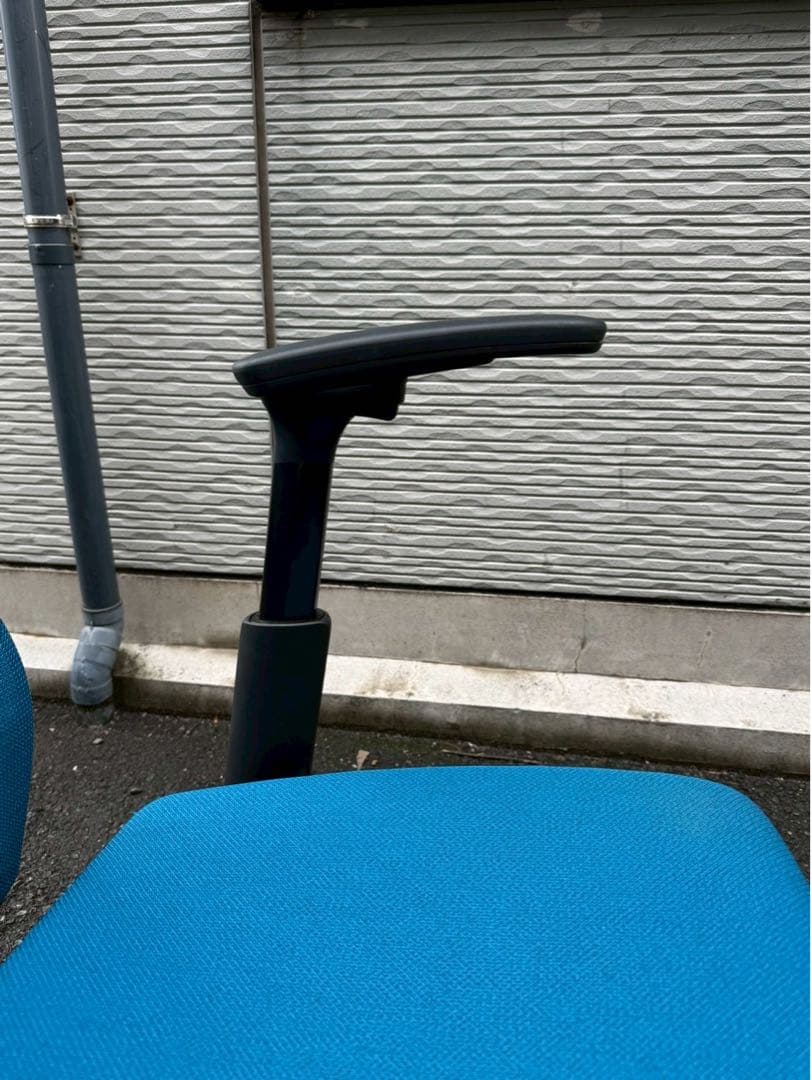 【美品】オカムラESCUDO(エスクード) 　オフィスチェア　事務イス