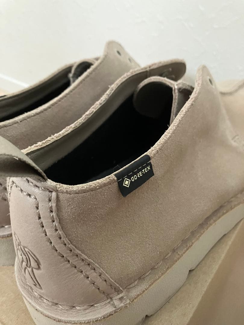 クラークス　デザートトレック　ゴアテックス　新品27.0 定価33000円　箱付