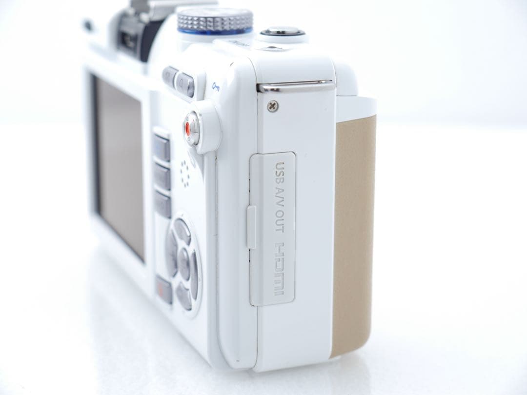 OLYMPUS E−PL1sレンズキット ホワイト