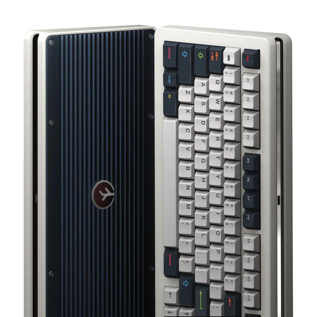 高級自作キーボードキットTrio-75 - Classic / Solder