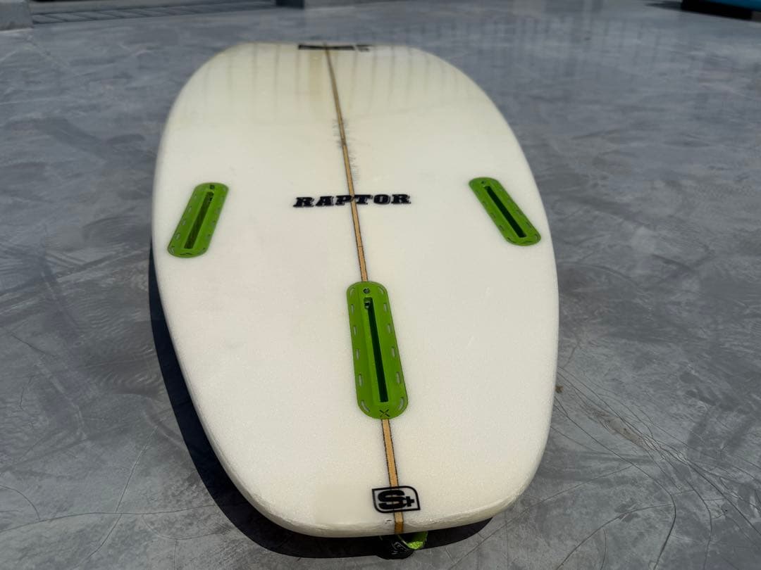M.STICKS 5'9ショートボード