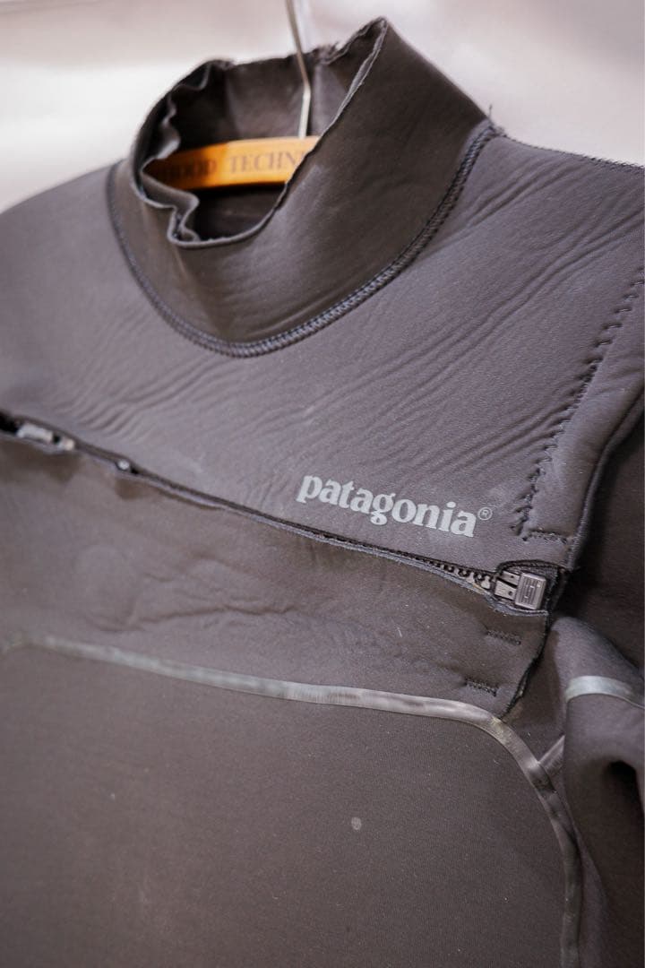 定価¥70,400 Patagonia R2 Yulex Front-Zip