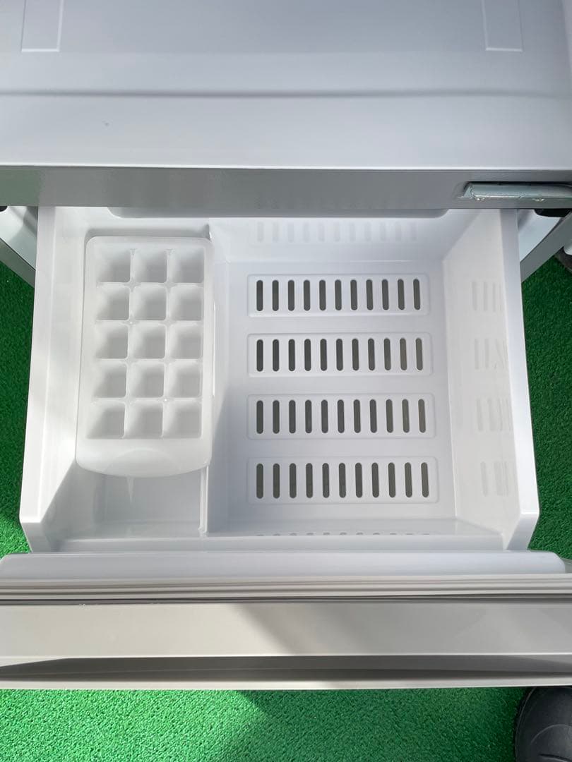 933アクア おしゃれシルバー 2ドア冷蔵庫 126L 右開き 一人暮らし 単身