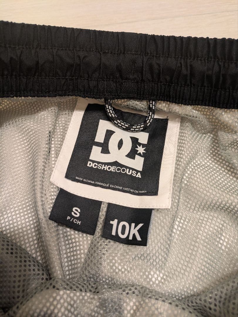 【SANDSとDCSHOECOUSA】スノーボードウェア上下 セット