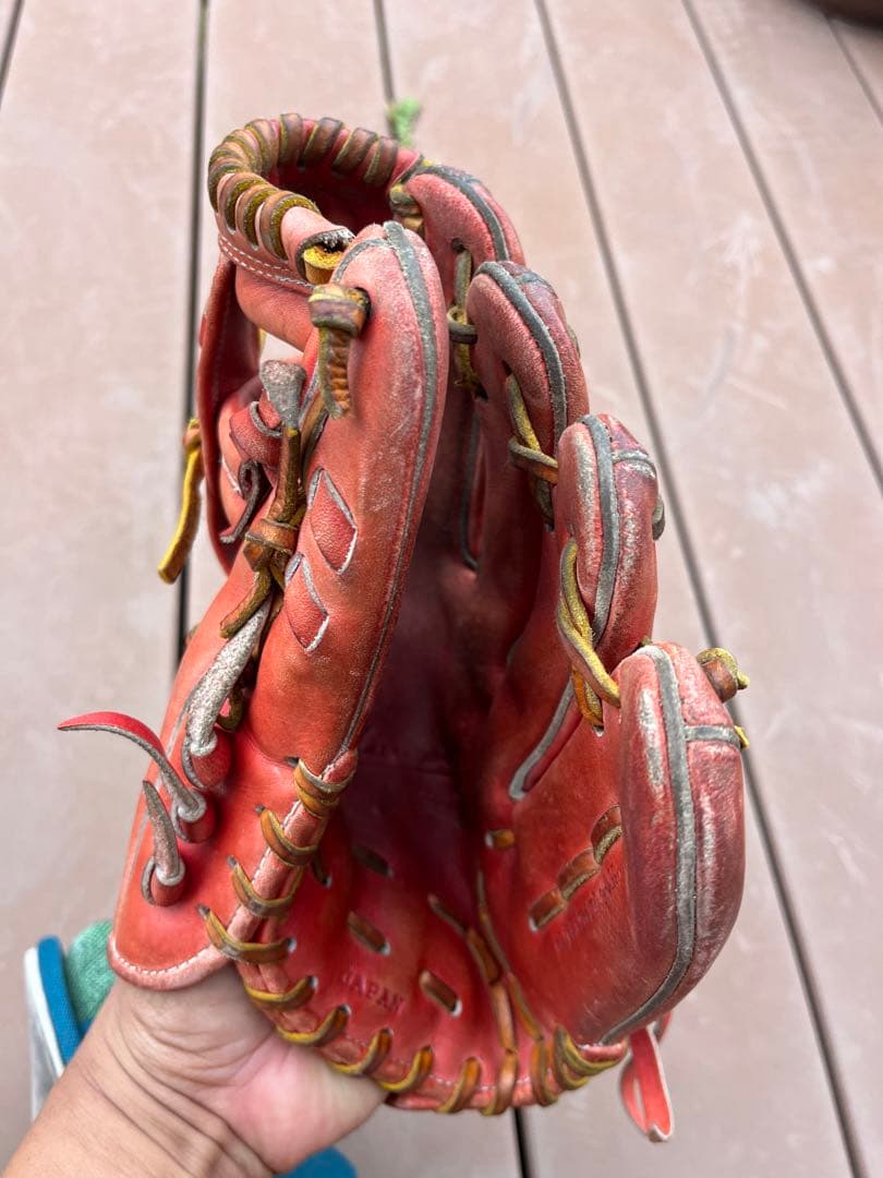 Wilson 硬式野球グローブ 赤　ウィルソン　内野　オールラウンド　形良好