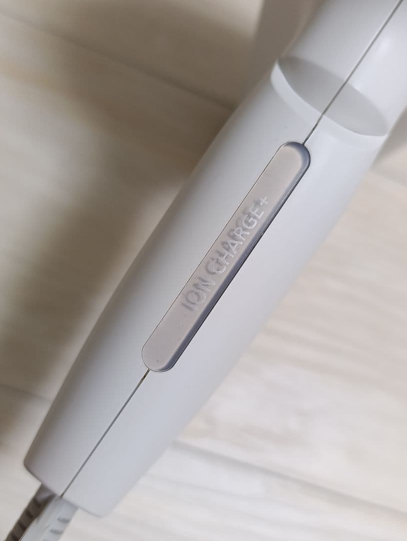 パナソニック ナノケア Panasonic EH-NA0G 21年製 WH 02