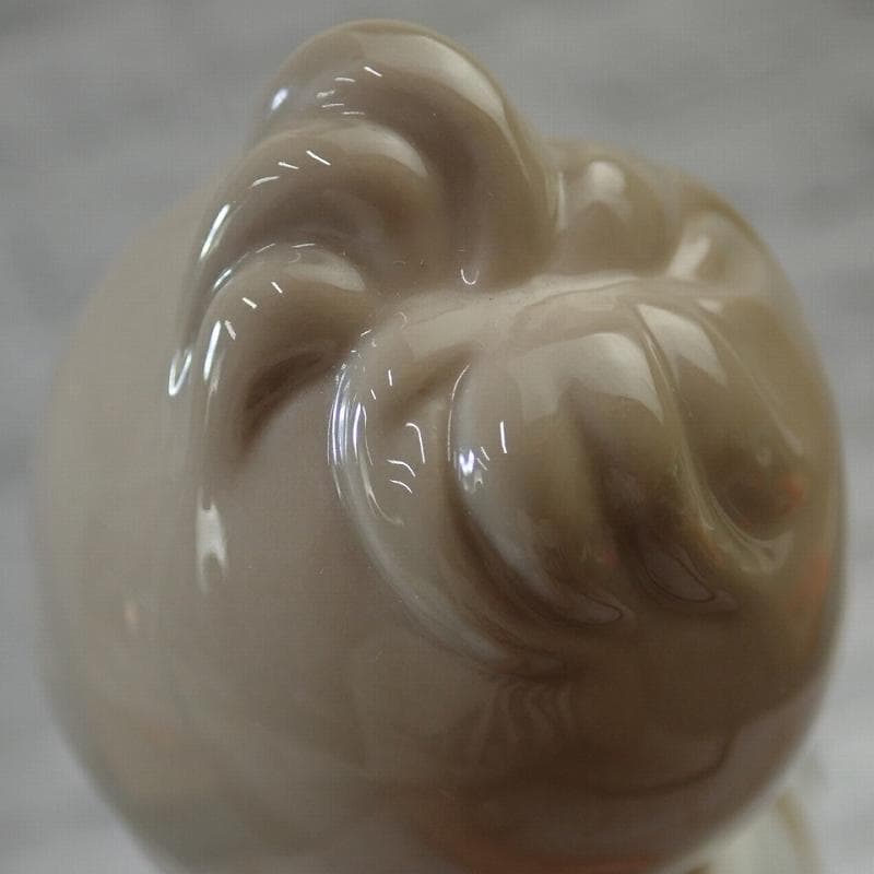 RU-6400 ＮＡＯ フィギュリン あくびをする少女