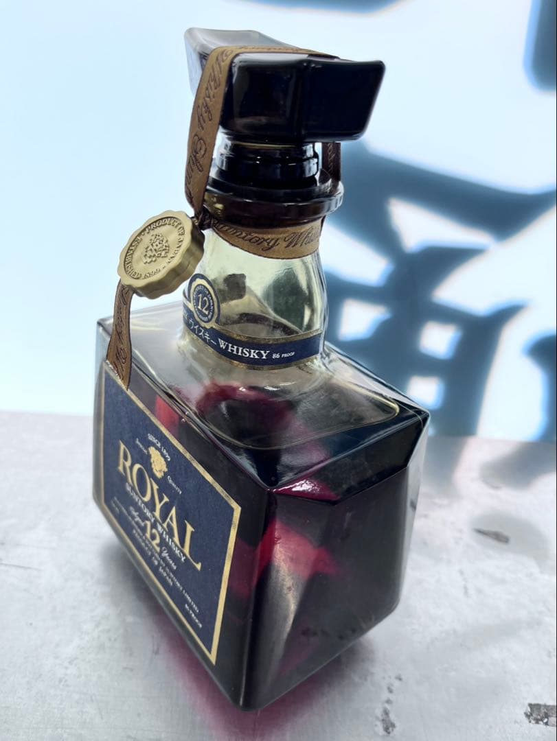 サントリー ロイヤル 12年 ウイスキー 720ml 43%箱おまけ