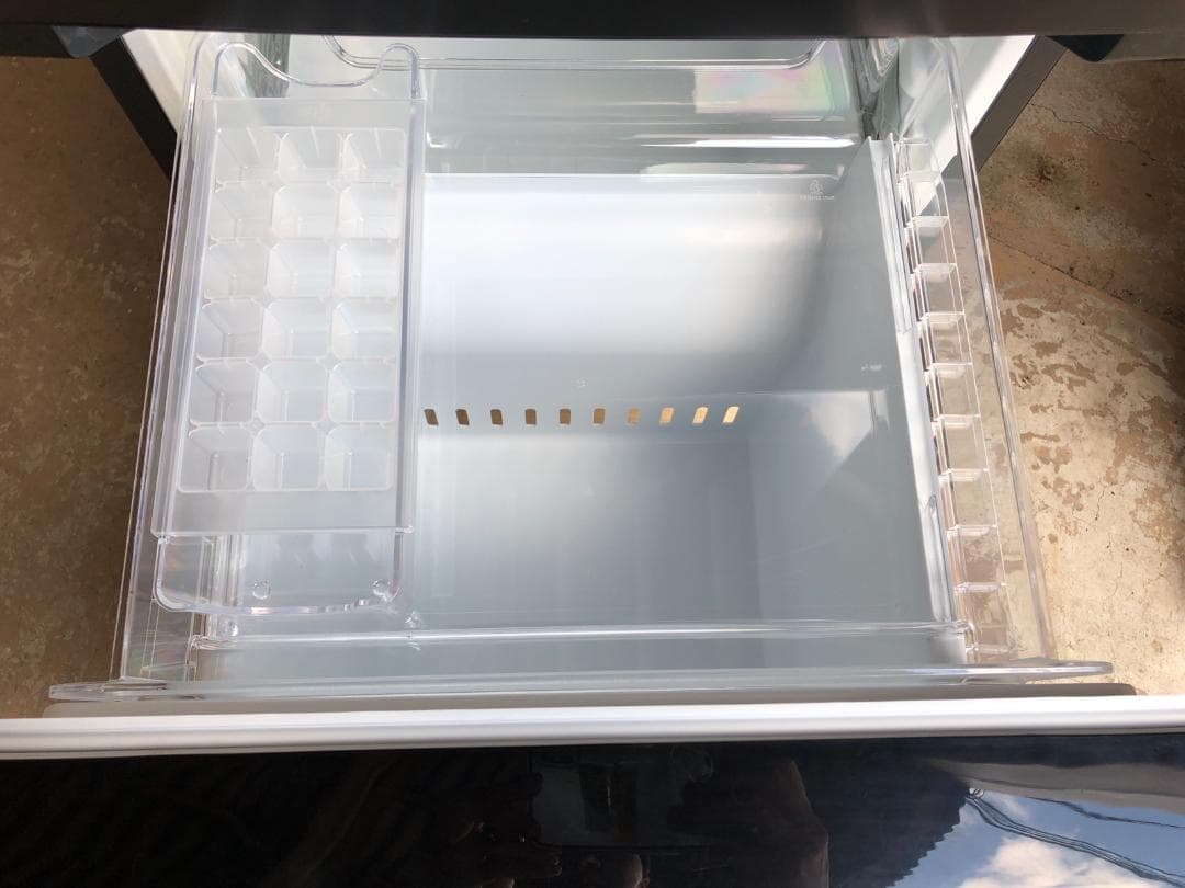 全国送料無料 ヤマダ 2024年製 冷蔵庫 YRZ-F15LK 一人暮らし